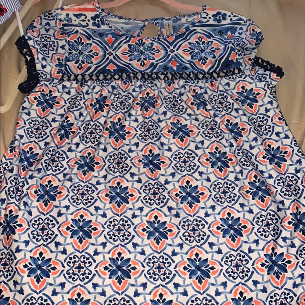 cute blouse